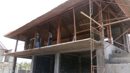 The roof of the Living room finished